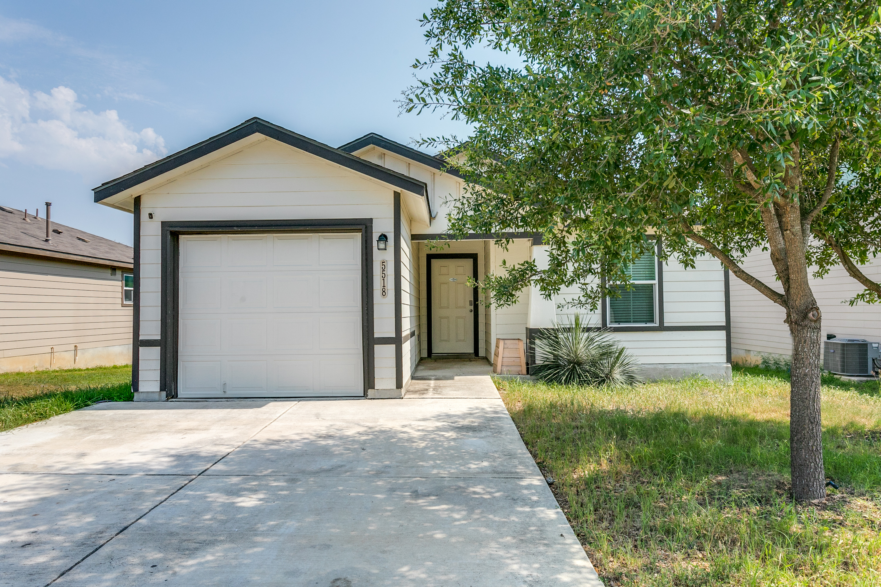 5518 Salado Falls